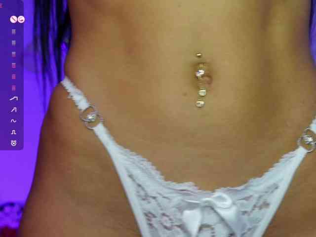 AngelaMyst webcam