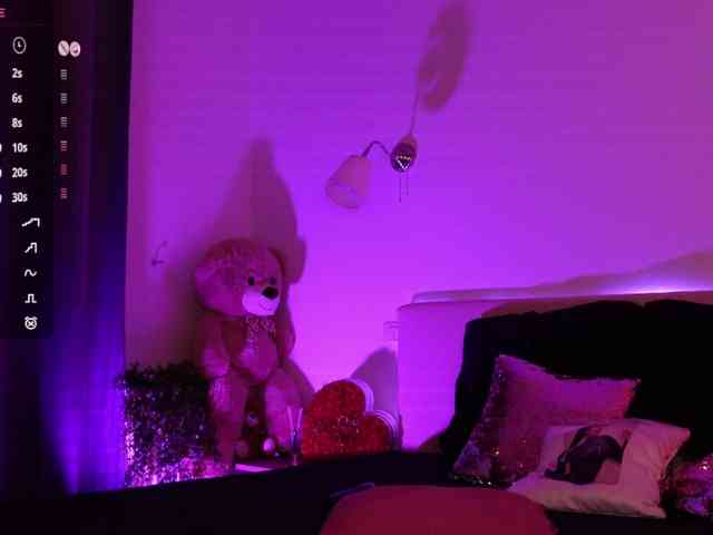 AngelaMyst webcam
