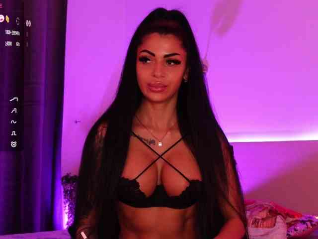 AngelaMyst webcam