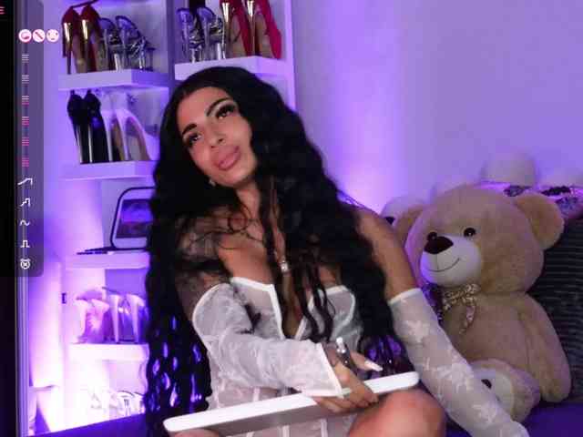 AngelaMyst Live Webcam on BongaCams