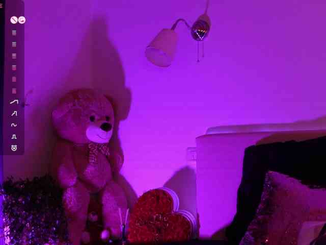 AngelaMyst webcam