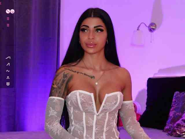 AngelaMyst Live Webcam on BongaCams