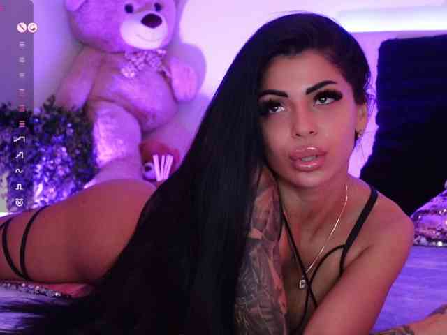 AngelaMyst webcam