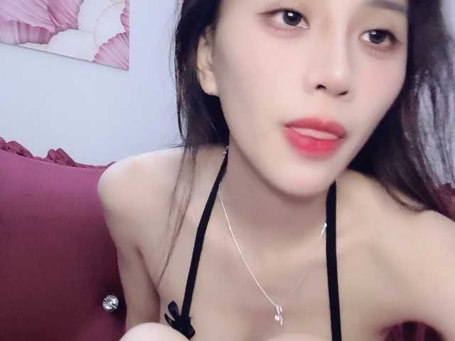 Aimee120's BongaCams show and profile