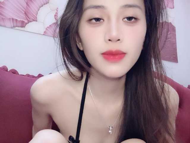 Aimee120 from BongaCams