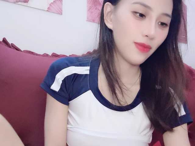 Aimee120's BongaCams show and profile