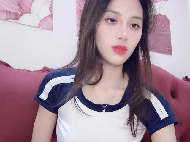 Aimee120's BongaCams show and profile