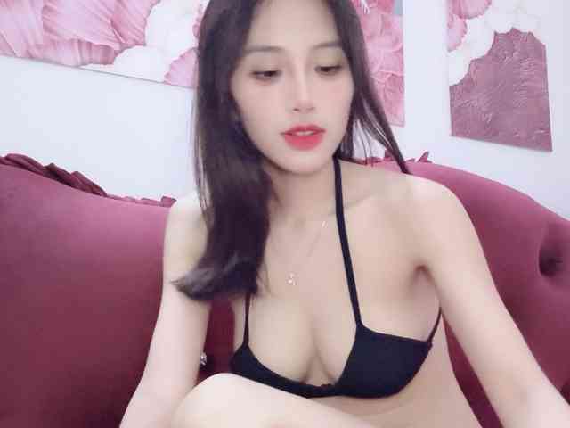 Aimee120 webcam