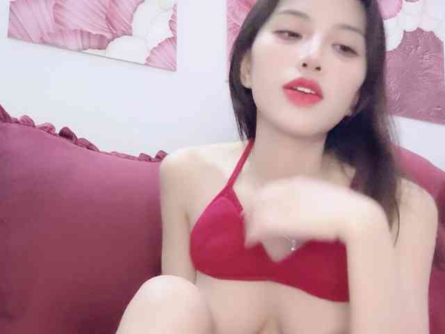Aimee120 webcam