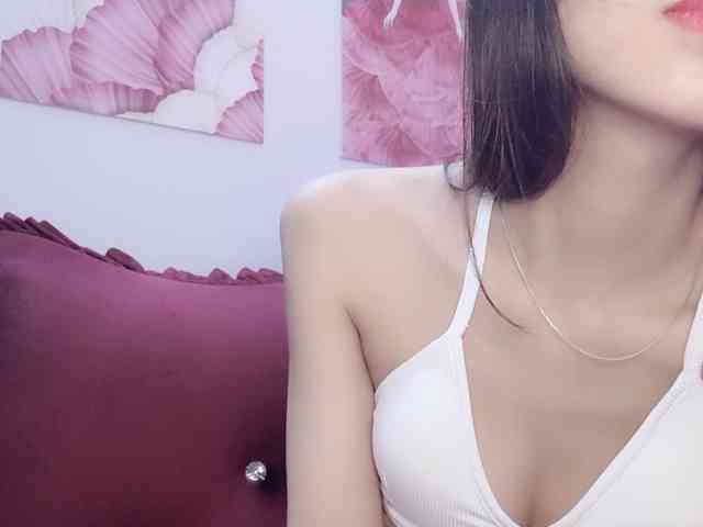 Aimee120 webcam