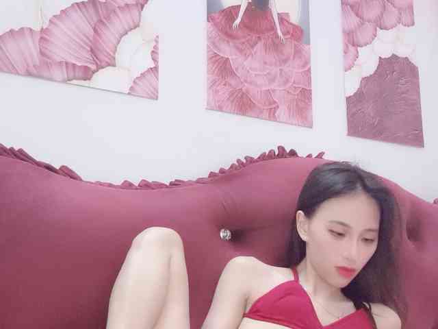 Aimee120 webcam