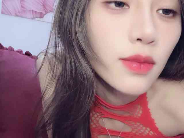 Aimee120 webcam