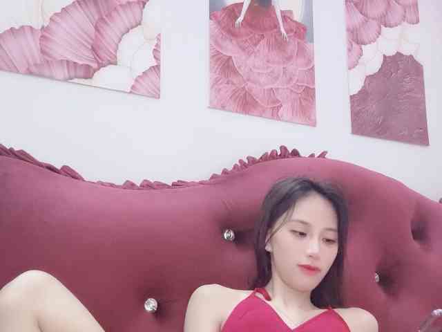 Aimee120 webcam