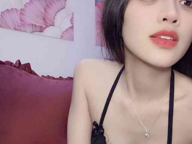 Aimee120 webcam