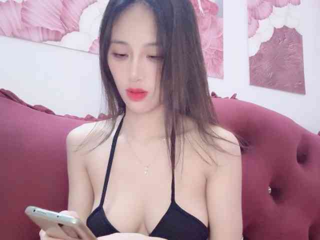 Aimee120 webcam