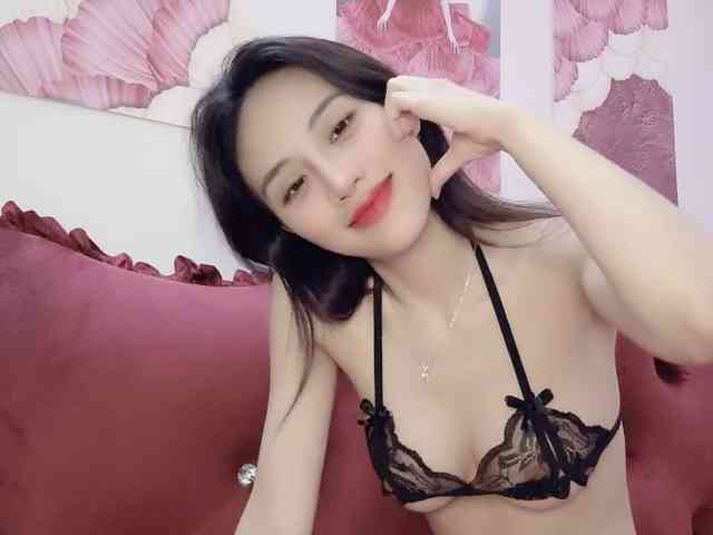 Aimee120 webcam