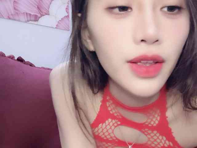 Aimee120 webcam