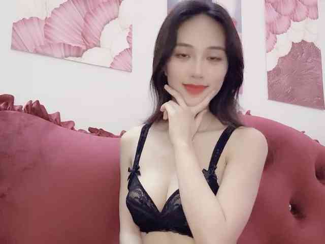 Aimee120 webcam
