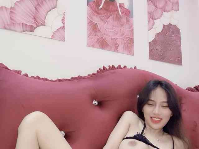 Aimee120 webcam