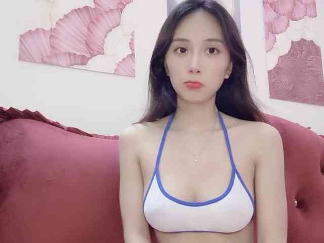 Aimee120 webcam