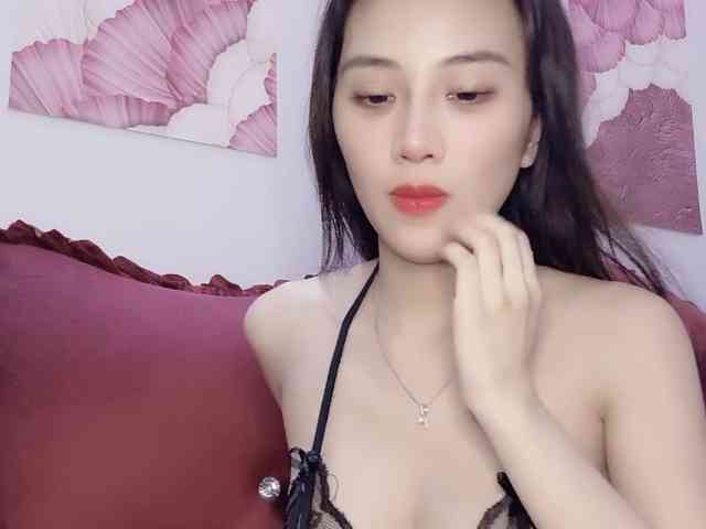 Aimee120 webcam