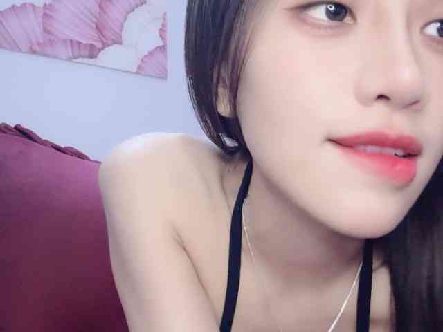 Aimee120 webcam