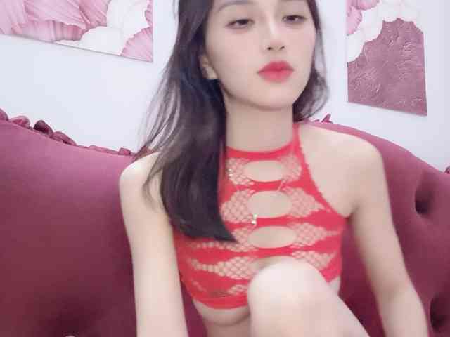 Aimee120 webcam