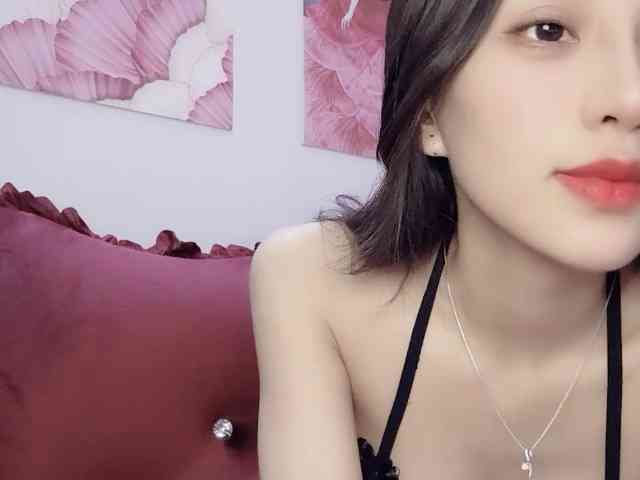 Aimee120 webcam