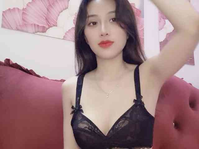 Aimee120 webcam