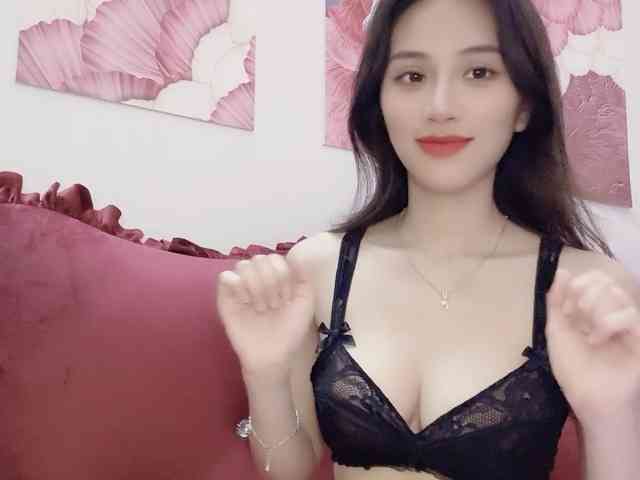 Aimee120 webcam