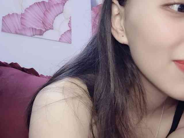 Aimee120 webcam
