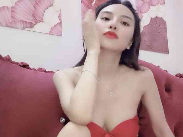 Aimee120 webcam