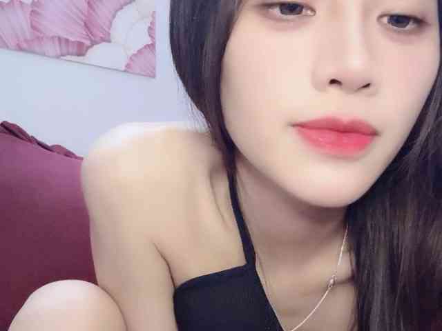 Aimee120 webcam
