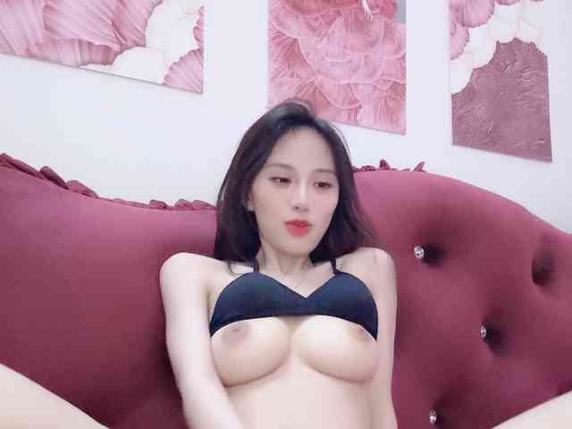 Aimee120 webcam