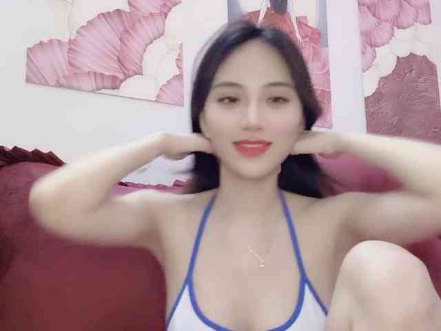 Aimee120 webcam