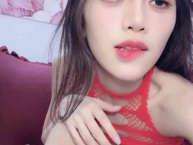 Aimee120 webcam
