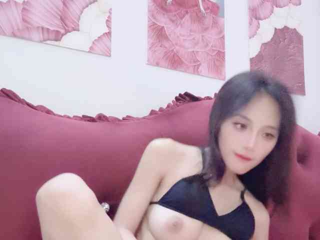 Aimee120 webcam