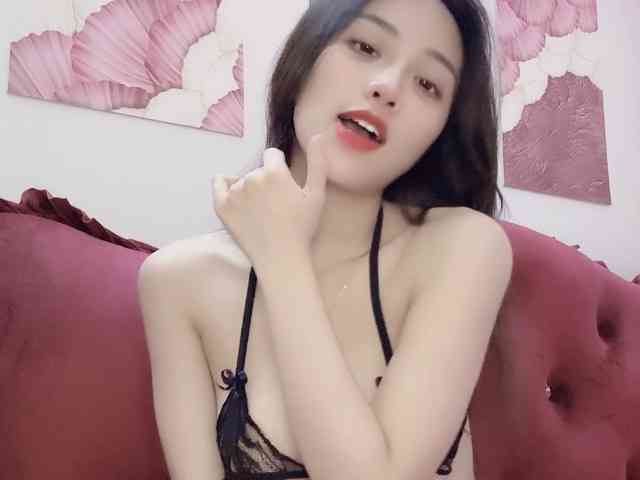 Aimee120 webcam