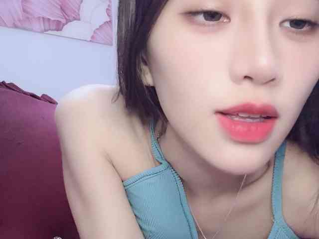 Aimee120 webcam