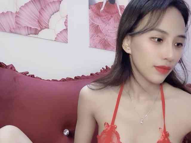 Aimee120 webcam