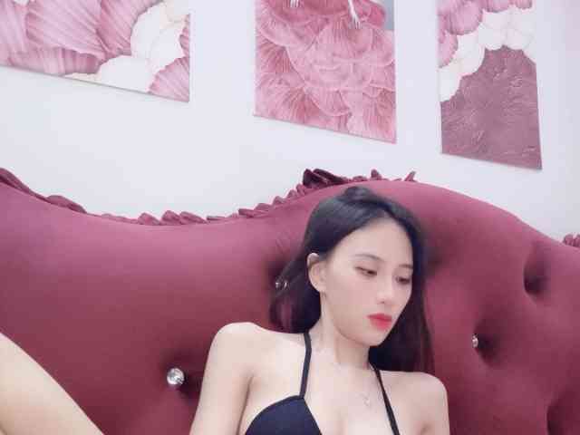 Aimee120 webcam
