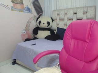paulina-evans Porn Show