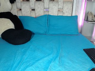 paulina-evans Porn Show