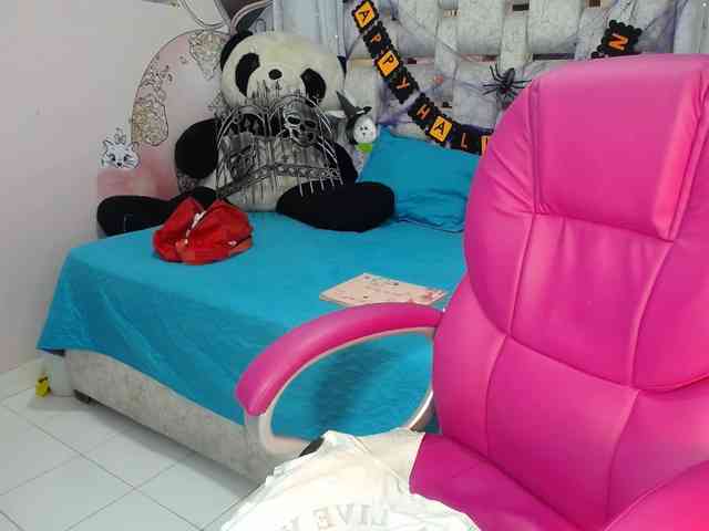 paulina-evans webcam