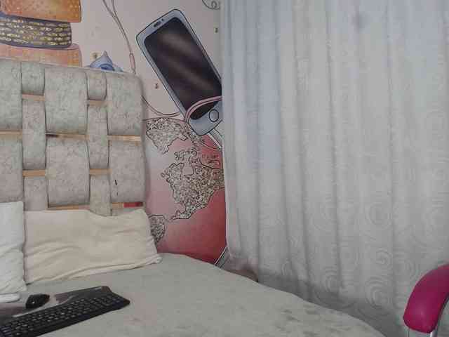 paulina-evans webcam