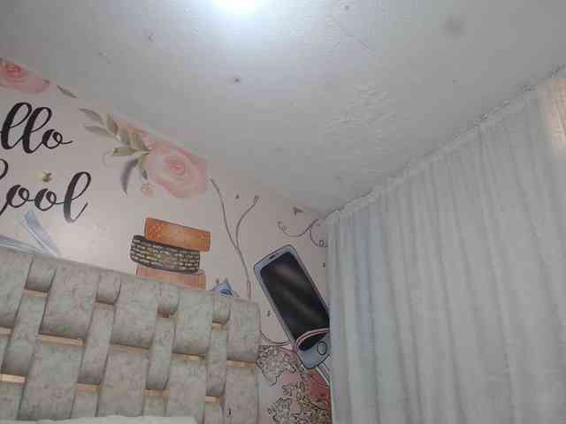 paulina-evans webcam