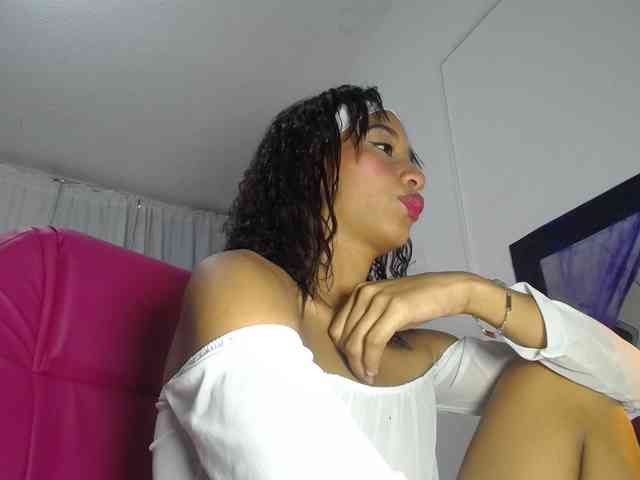 paulina-evans webcam
