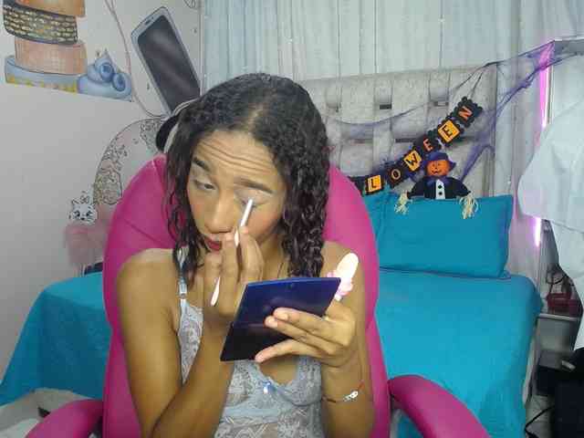 paulina-evans webcam