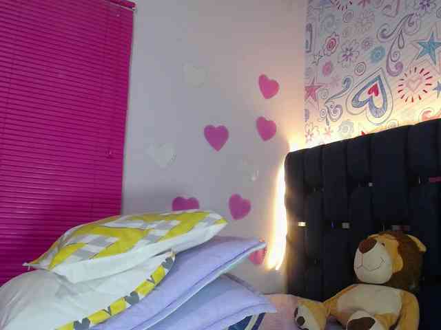 paulina-evans webcam
