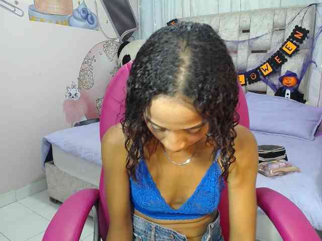 paulina-evans webcam